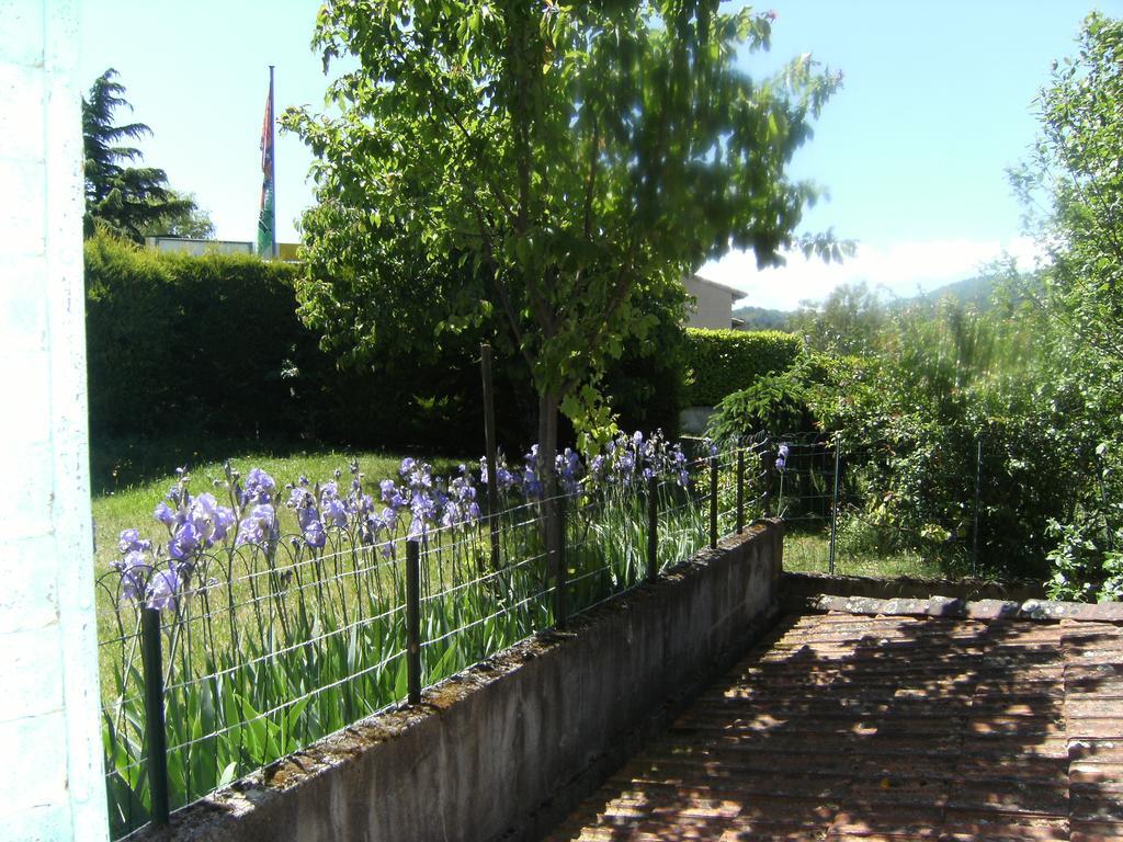 Les Roches Hotel Le Crestet Esterno foto